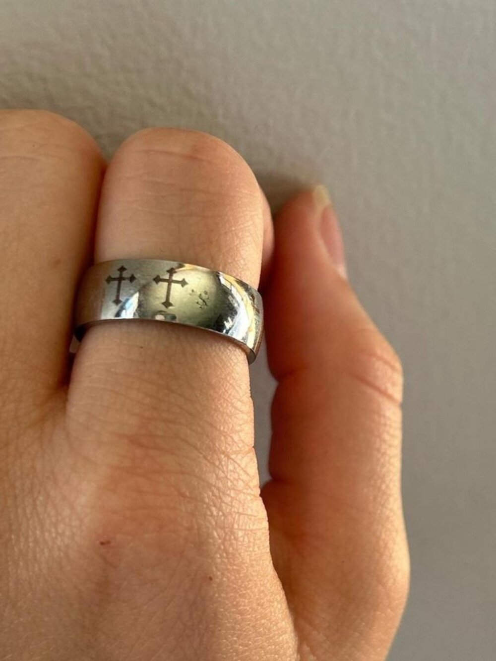Silver stainless steel cross ring